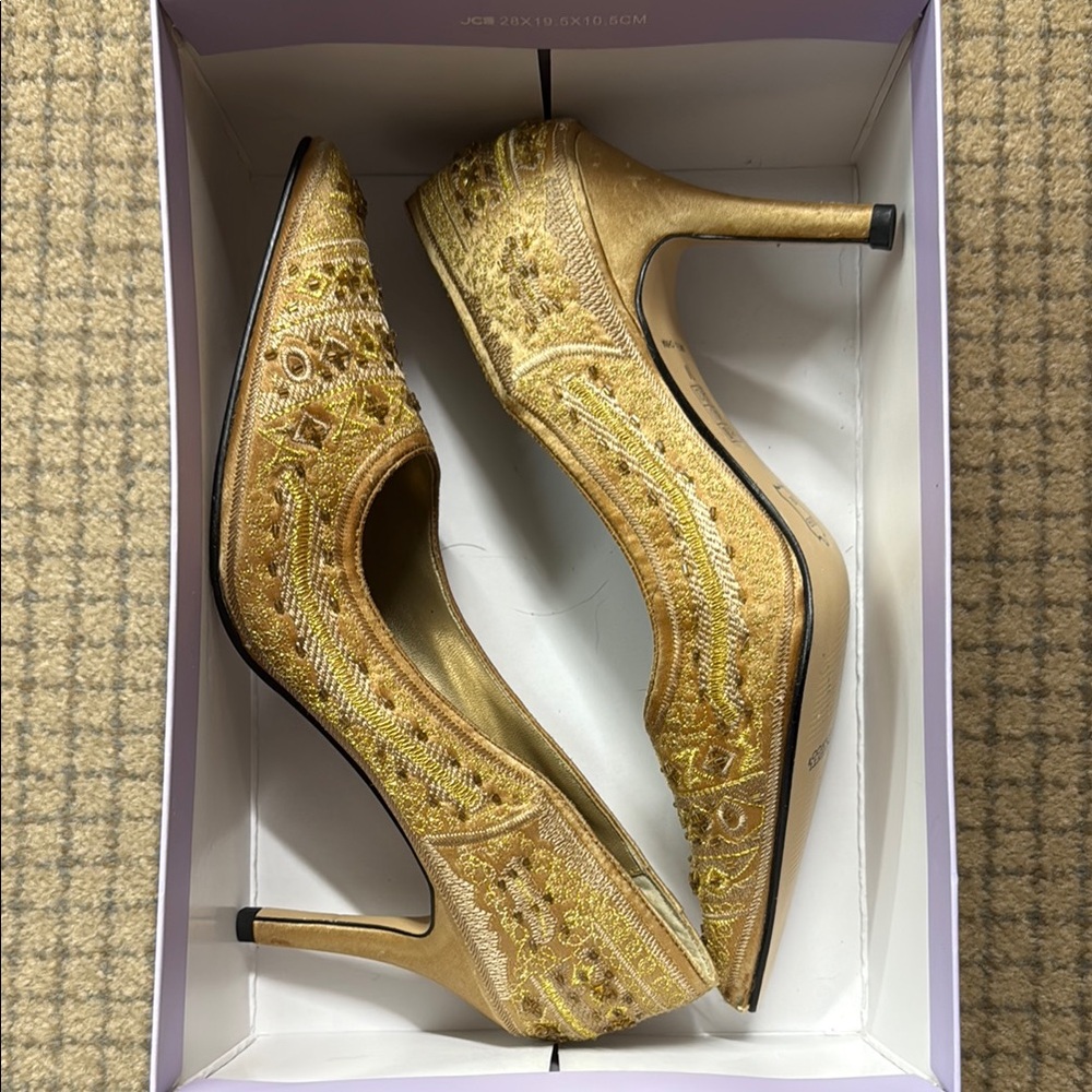 Elegant Gold Embroidered Heels